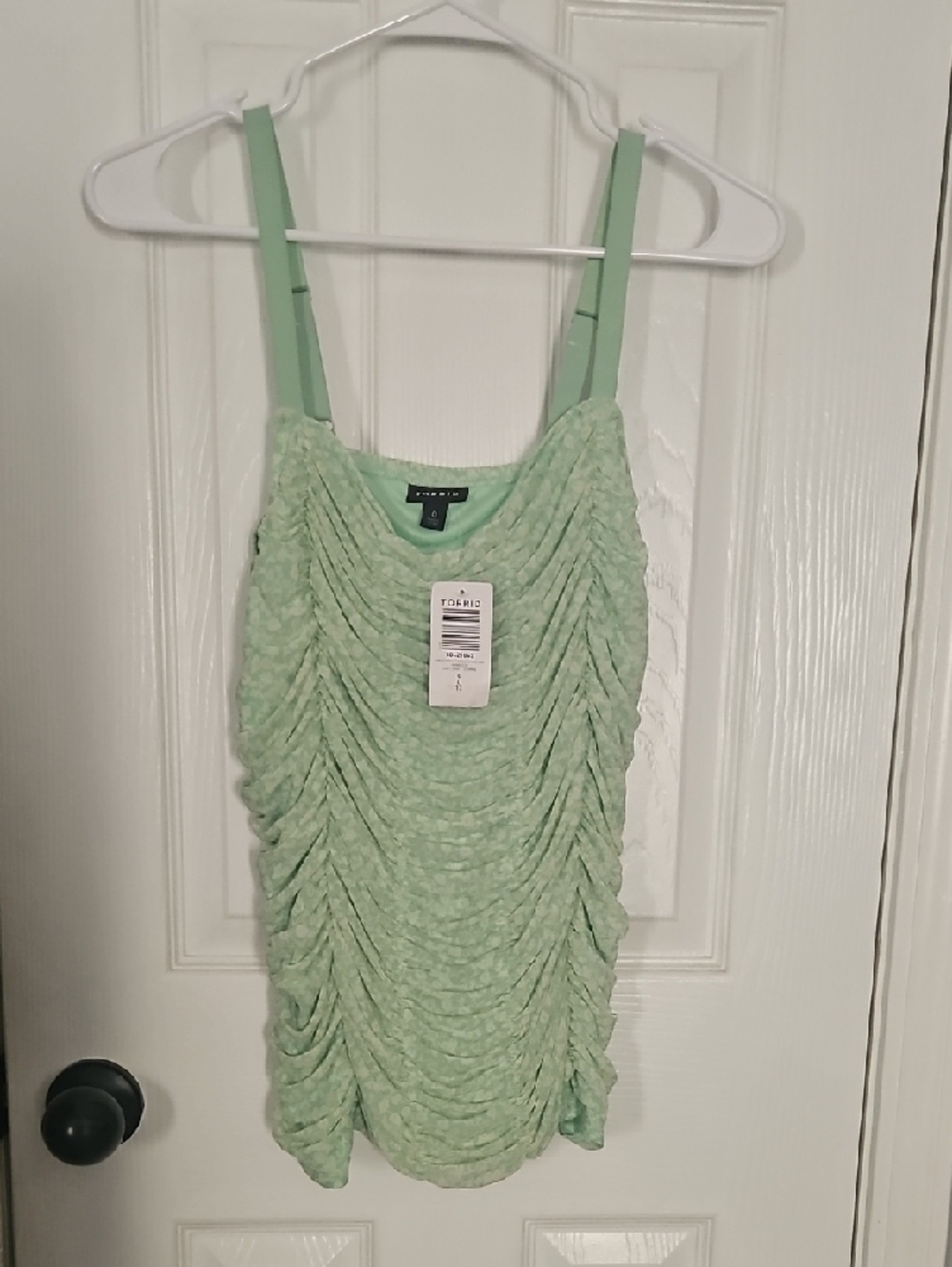 Torrid Ruched Mesh Hemlock Cropped Cami - Picture 7 of 10